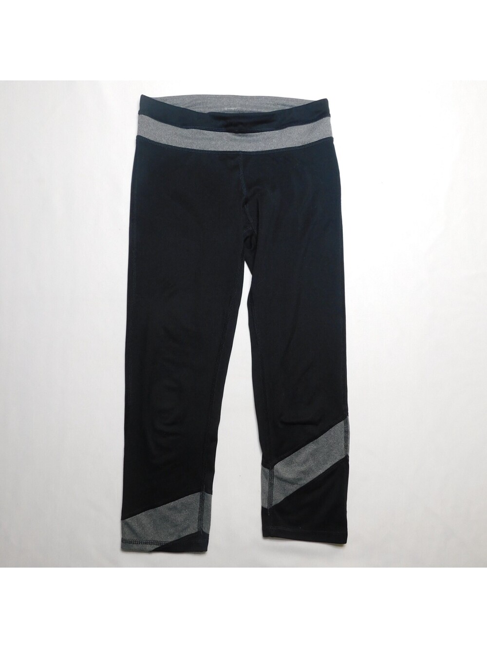C9 Champion Duo Dry Black Gray Crop Leggings Women's Size XS Capri Yoga Pants